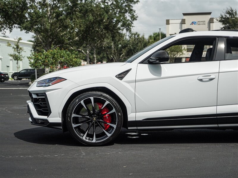 2022 Lamborghini Urus   - Photo 49 - Bonita Springs, FL 34134