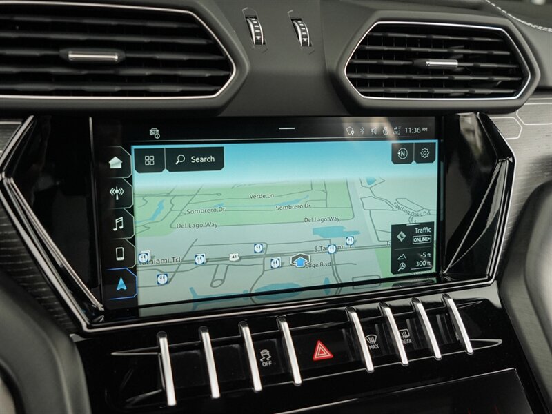 2022 Lamborghini Urus   - Photo 15 - Bonita Springs, FL 34134