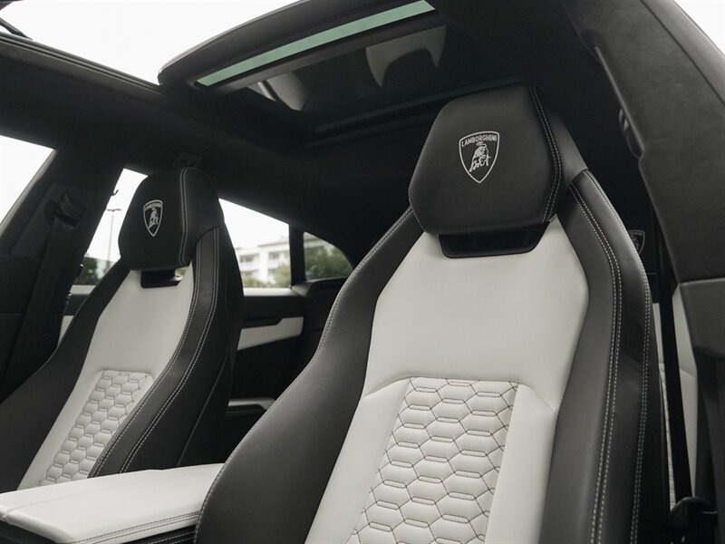 2022 Lamborghini Urus   - Photo 22 - Bonita Springs, FL 34134