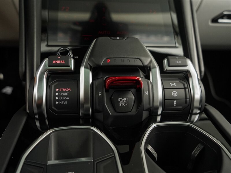 2022 Lamborghini Urus   - Photo 18 - Bonita Springs, FL 34134