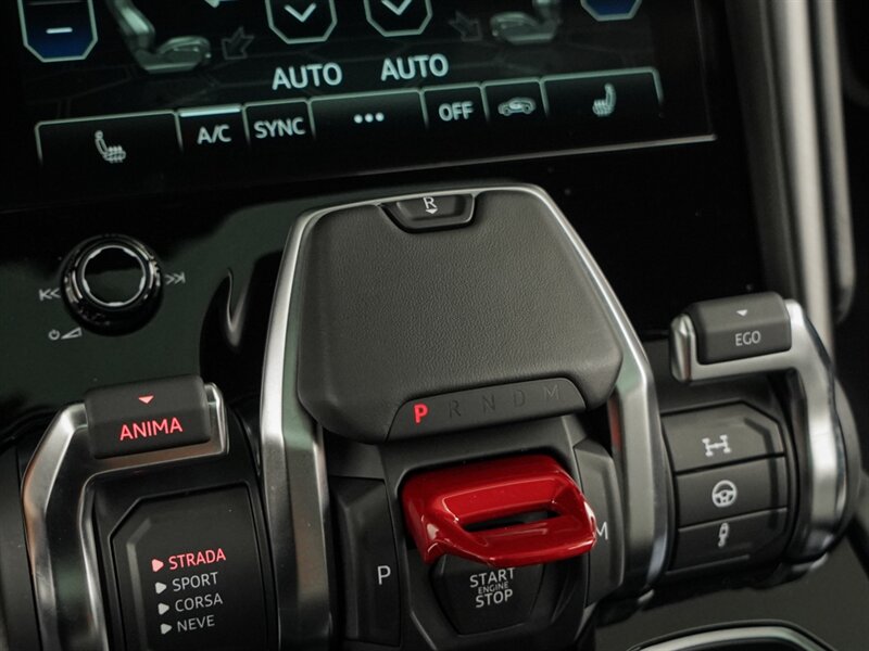2022 Lamborghini Urus   - Photo 19 - Bonita Springs, FL 34134