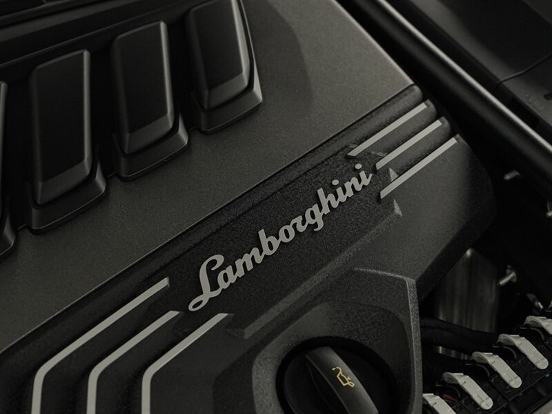 2022 Lamborghini Urus   - Photo 45 - Bonita Springs, FL 34134