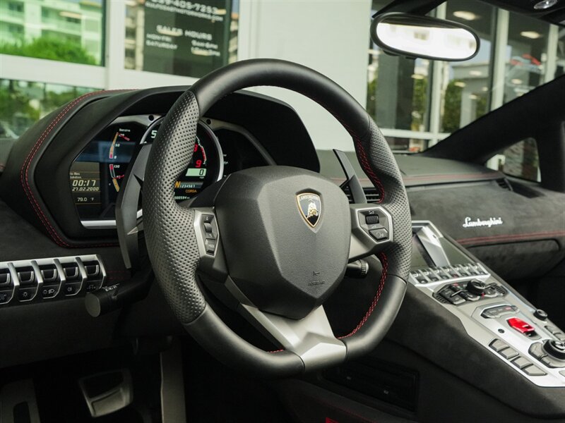 2016 Lamborghini Aventador LP 700-4 - Photo 13 - Bonita Springs, FL 34134