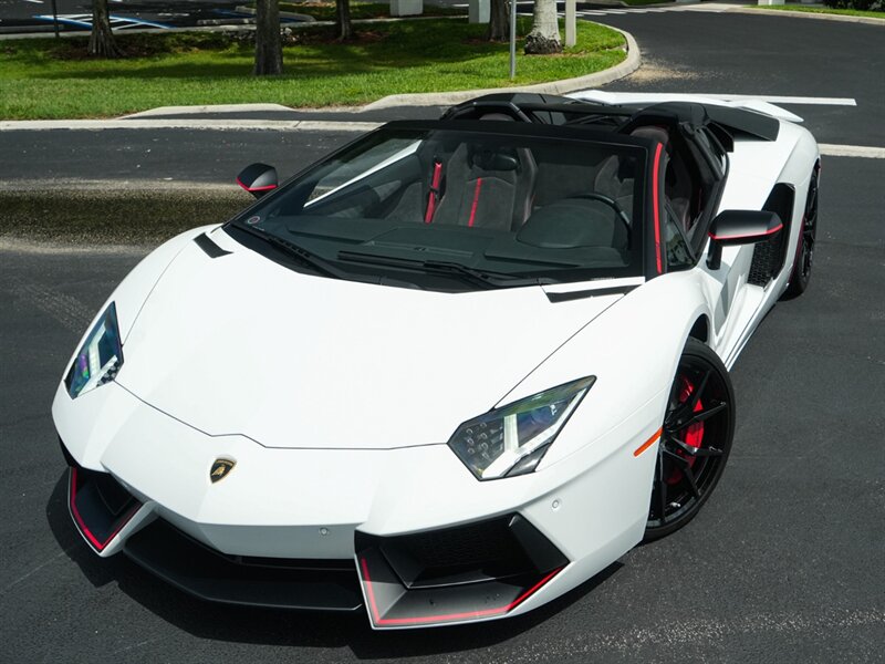 2016 Lamborghini Aventador LP 700-4 - Photo 8 - Bonita Springs, FL 34134