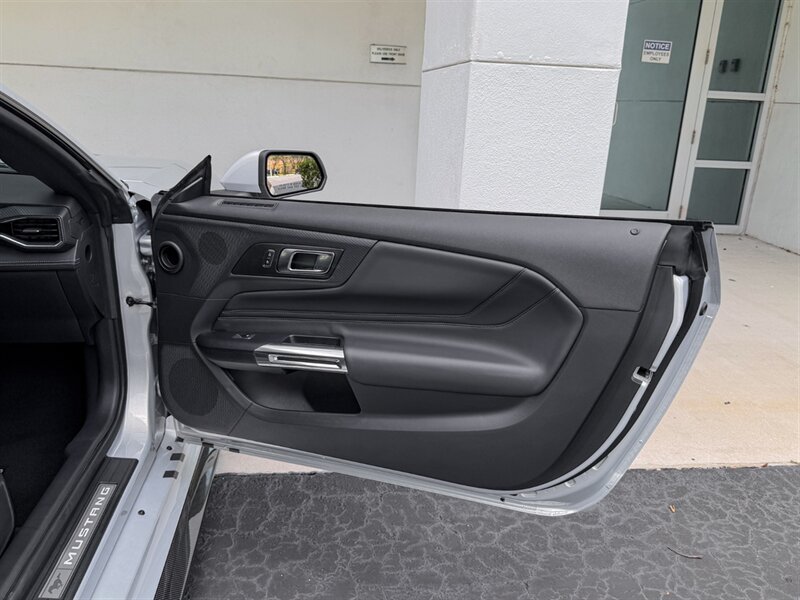2025 Ford Mustang RTR - Photo 34 - Bonita Springs, FL 34134