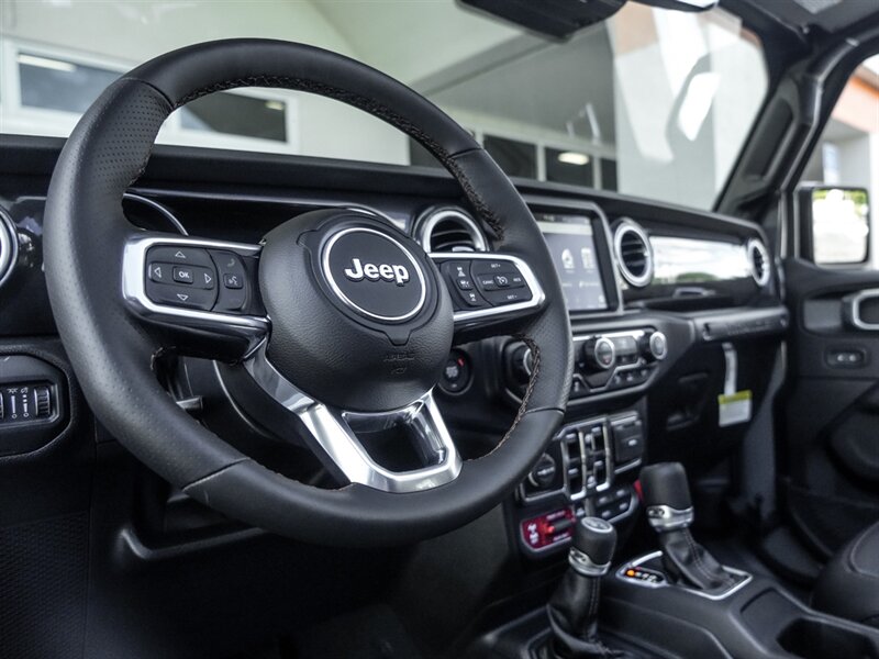 2022 Jeep Wrangler Unlimited Rubicon392 - Photo 13 - Bonita Springs, FL 34134