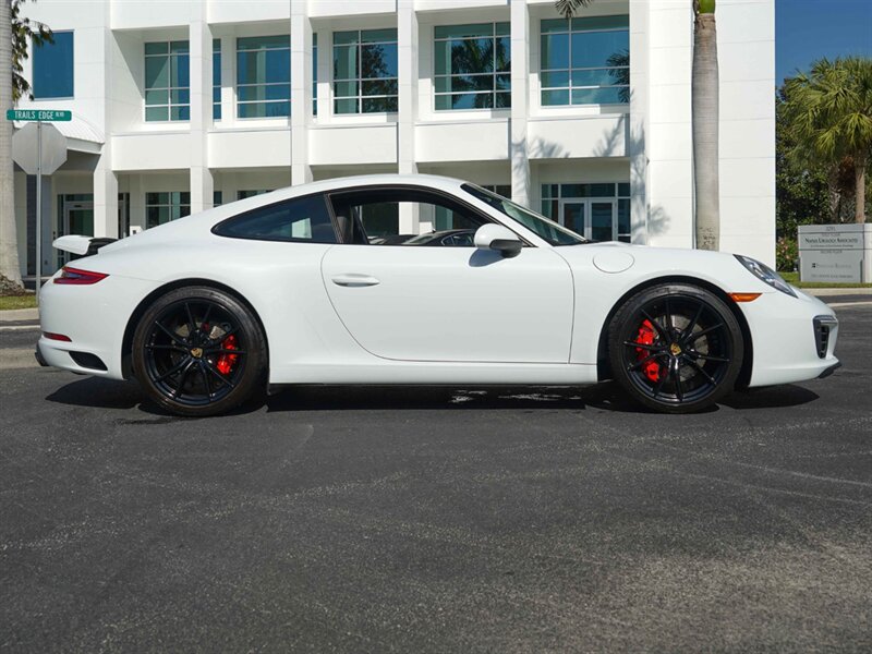 2018 Porsche 911 Carrera S - Photo 14 - Bonita Springs, FL 34134
