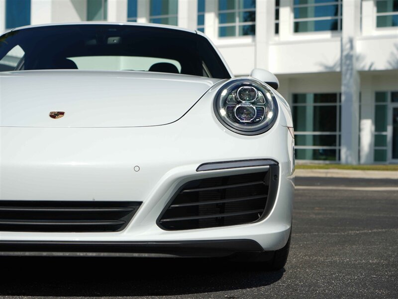 2018 Porsche 911 Carrera S - Photo 11 - Bonita Springs, FL 34134