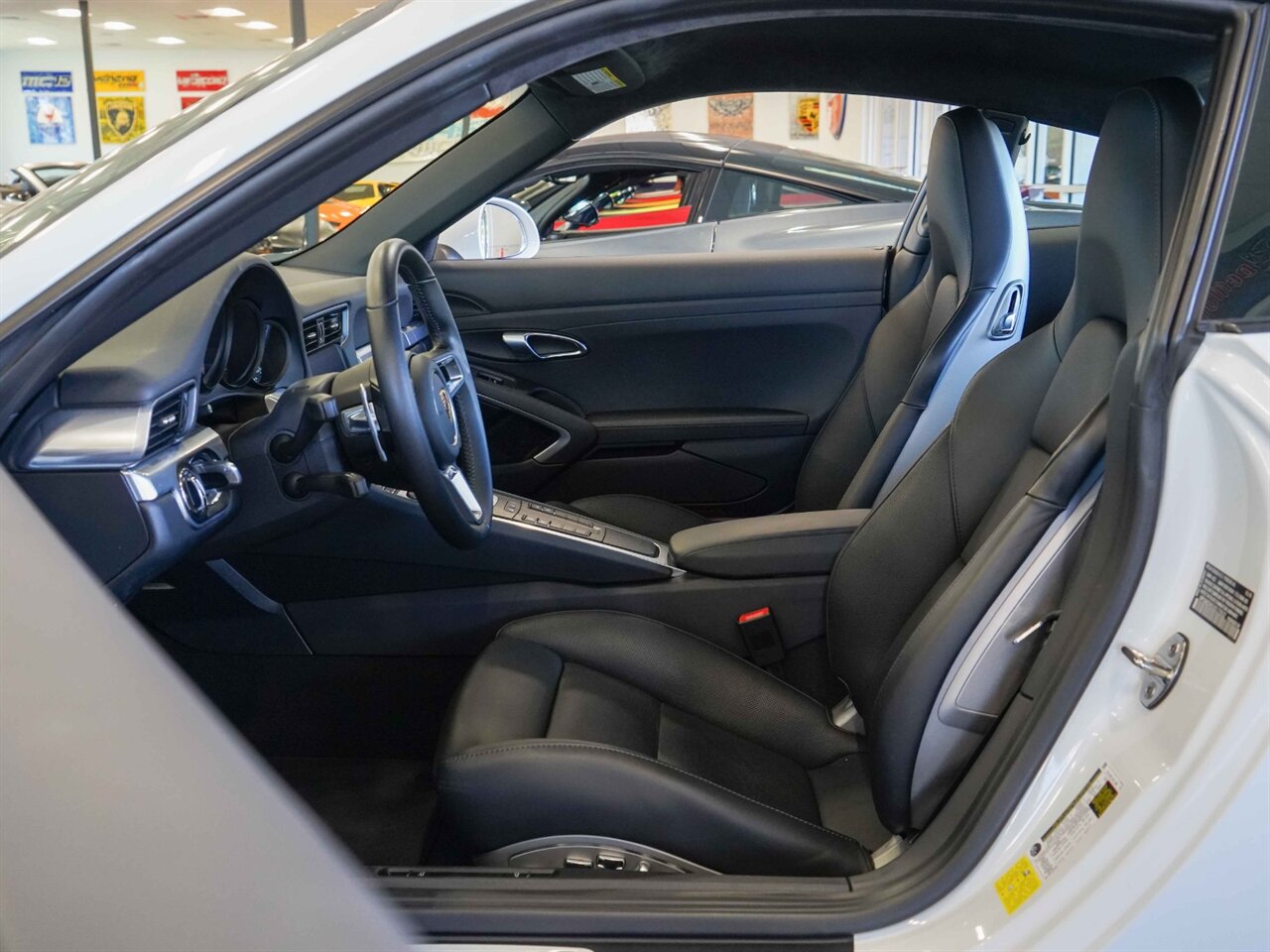 2018 Porsche 911 Carrera S   - Photo 17 - Bonita Springs, FL 34134