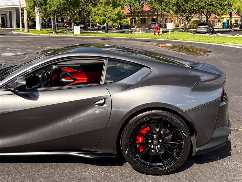 2018 Ferrari 812 Superfast   - Photo 44 - Bonita Springs, FL 34134