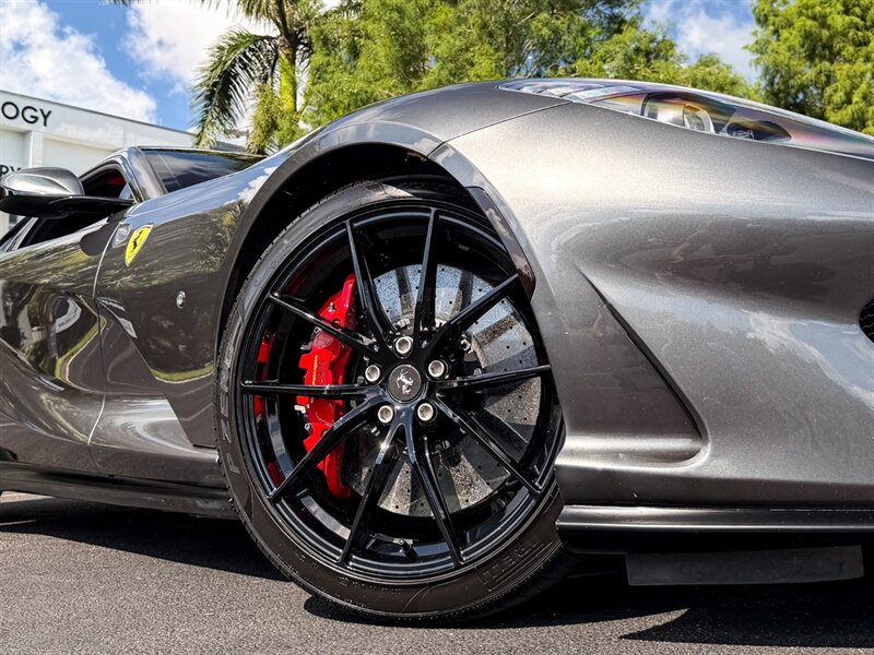 2018 Ferrari 812 Superfast   - Photo 70 - Bonita Springs, FL 34134
