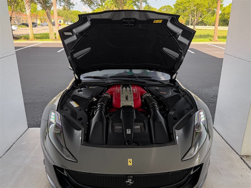 2018 Ferrari 812 Superfast   - Photo 38 - Bonita Springs, FL 34134