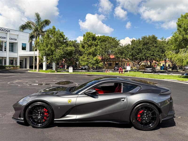 2018 Ferrari 812 Superfast   - Photo 41 - Bonita Springs, FL 34134