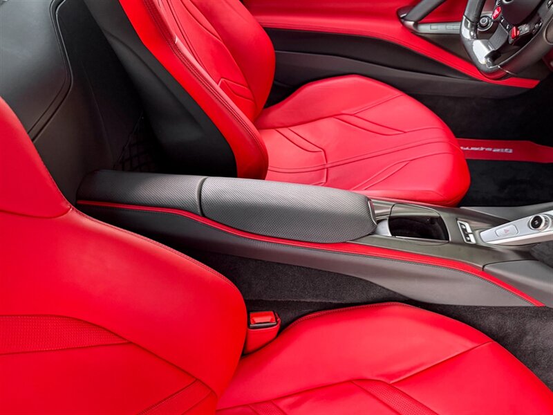 2018 Ferrari 812 Superfast   - Photo 31 - Bonita Springs, FL 34134