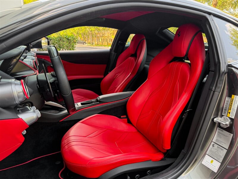 2018 Ferrari 812 Superfast   - Photo 19 - Bonita Springs, FL 34134
