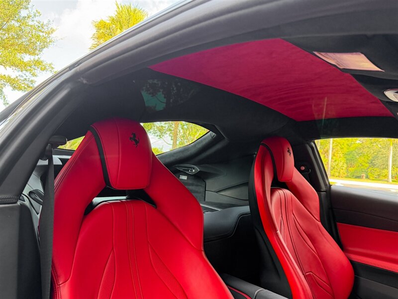 2018 Ferrari 812 Superfast   - Photo 30 - Bonita Springs, FL 34134