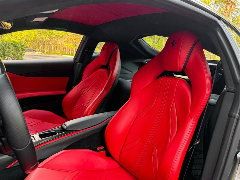 2018 Ferrari 812 Superfast   - Photo 20 - Bonita Springs, FL 34134