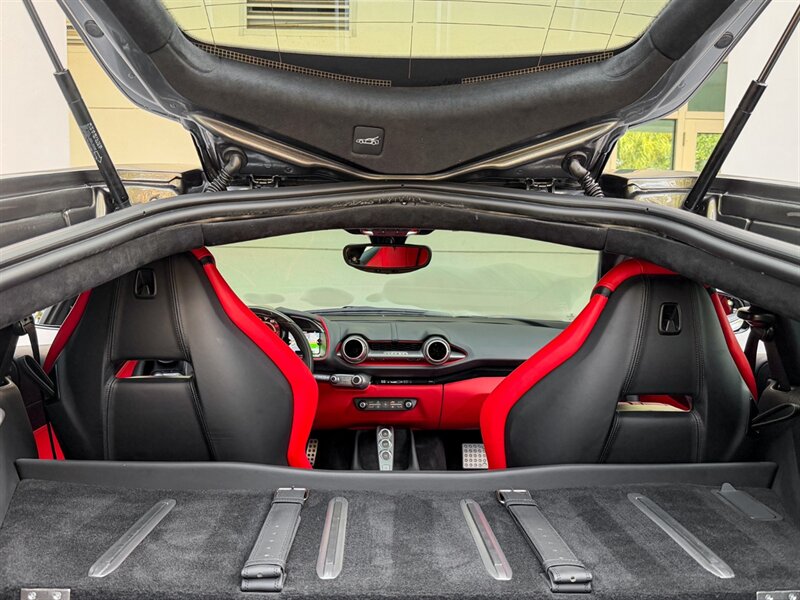 2018 Ferrari 812 Superfast   - Photo 37 - Bonita Springs, FL 34134