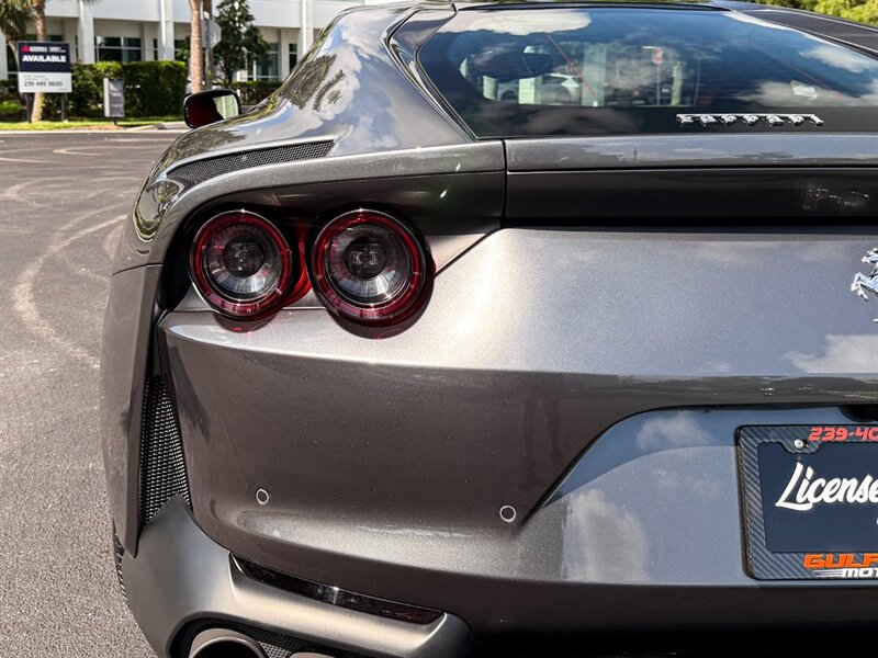 2018 Ferrari 812 Superfast   - Photo 51 - Bonita Springs, FL 34134