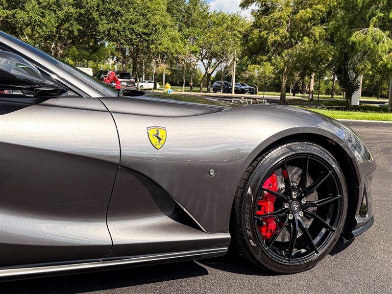 2018 Ferrari 812 Superfast   - Photo 62 - Bonita Springs, FL 34134