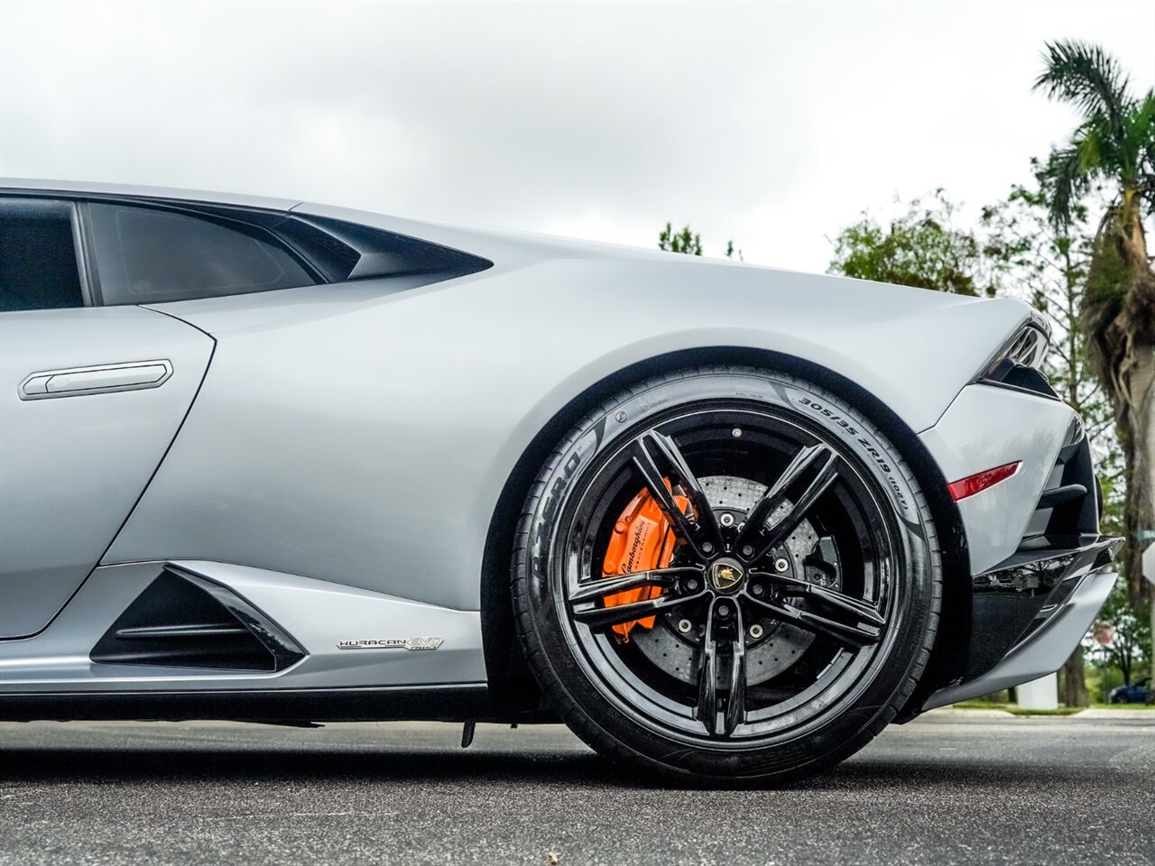 2020 Lamborghini Huracan LP 610-2 EVO   - Photo 33 - Bonita Springs, FL 34134