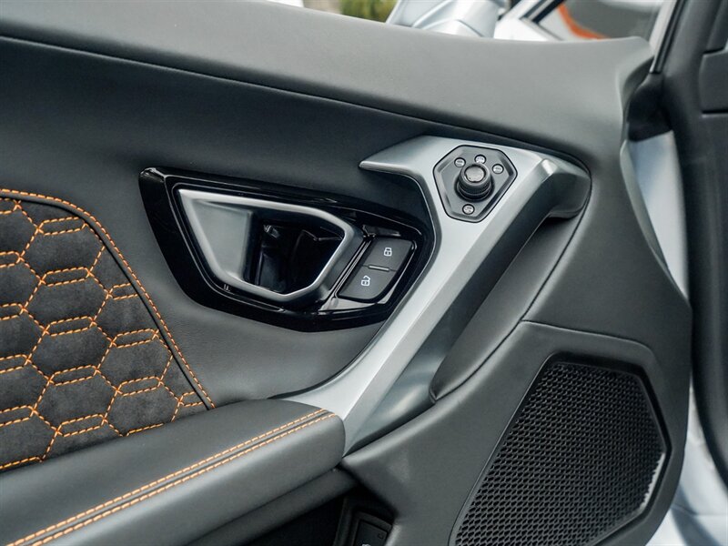 2020 Lamborghini Huracan LP 610-2 EVO   - Photo 19 - Bonita Springs, FL 34134