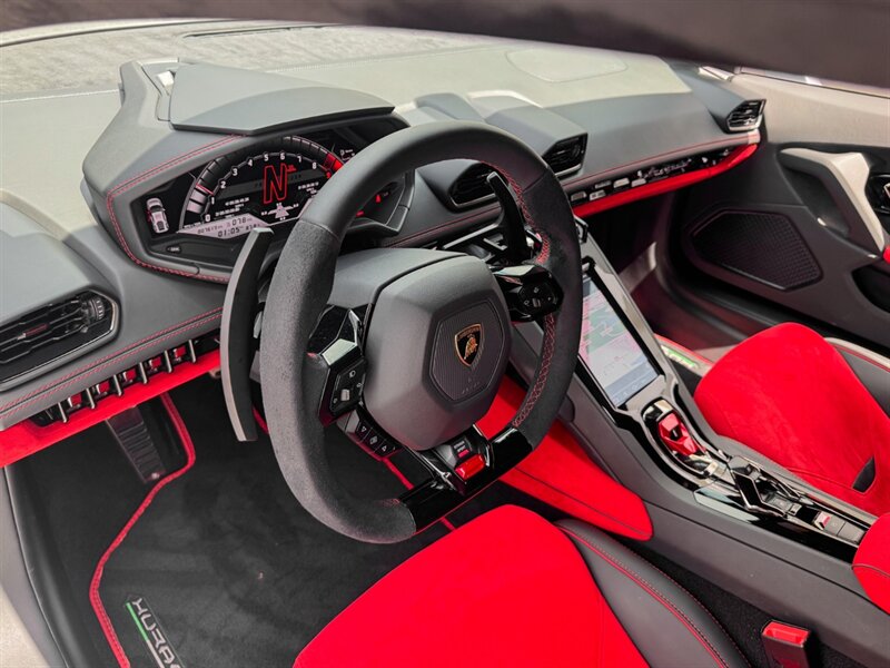 2020 Lamborghini Huracan EVO   - Photo 31 - Bonita Springs, FL 34134