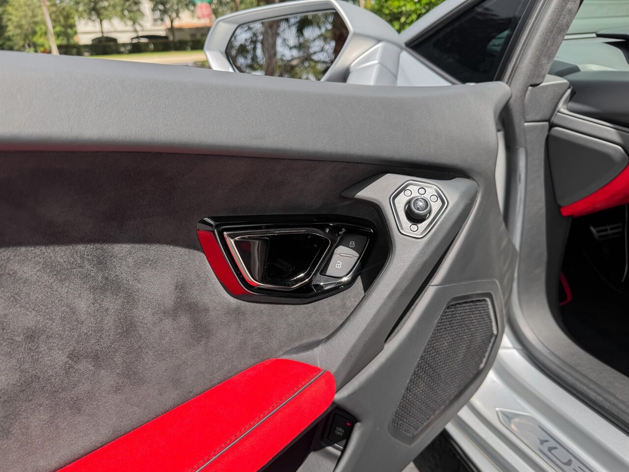 2020 Lamborghini Huracan EVO   - Photo 28 - Bonita Springs, FL 34134