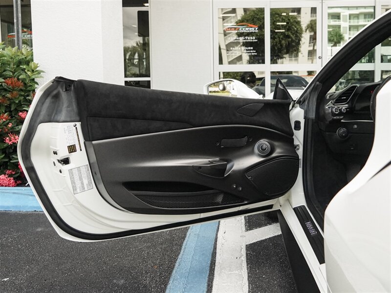 2020 Ferrari 488 Pista - Photo 24 - Bonita Springs, FL 34134