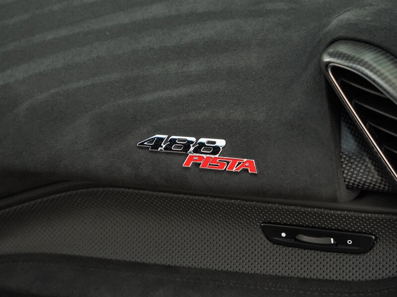 2020 Ferrari 488 Pista - Photo 35 - Bonita Springs, FL 34134