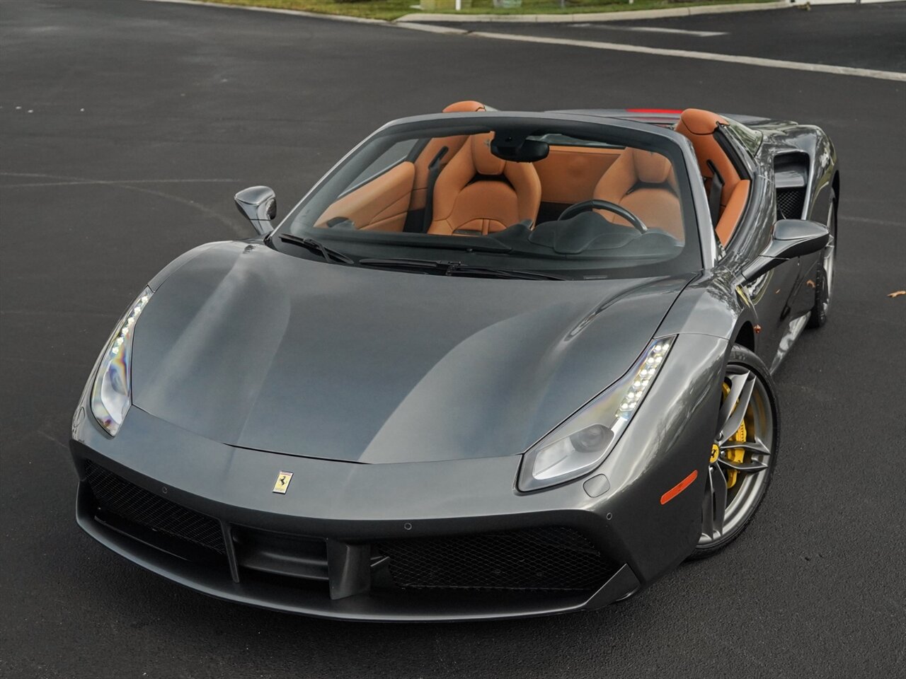 2018 Ferrari 488 Spider   - Photo 8 - Bonita Springs, FL 34134