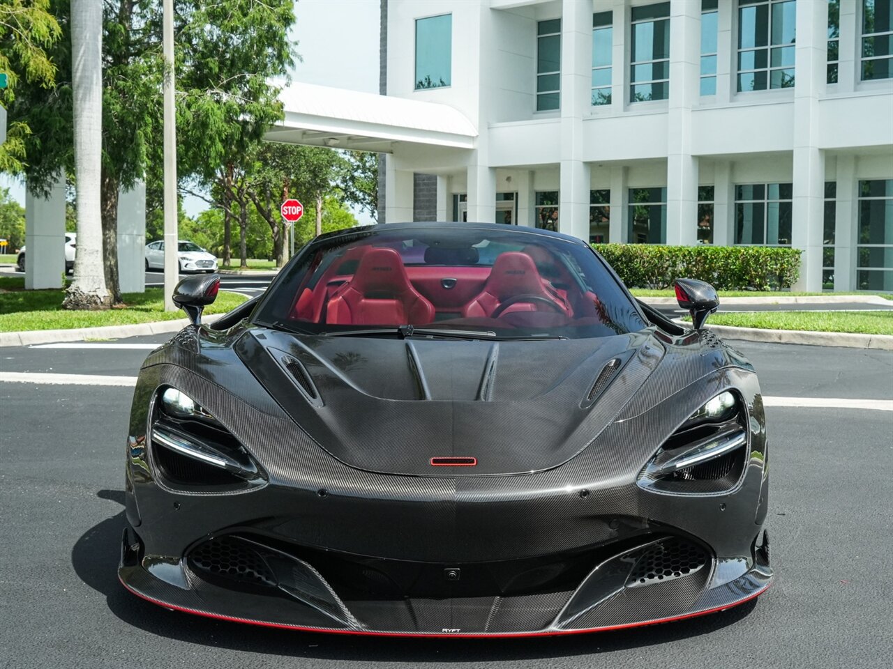 2022 McLaren 720S Spider   - Photo 8 - Bonita Springs, FL 34134