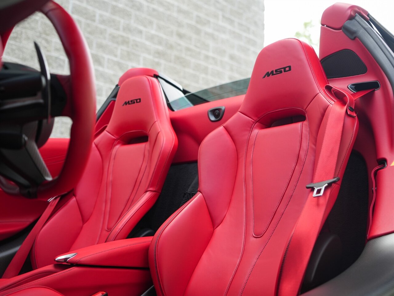 2022 McLaren 720S Spider   - Photo 25 - Bonita Springs, FL 34134