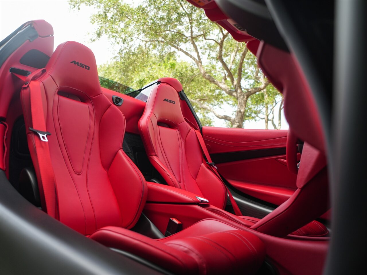 2022 McLaren 720S Spider   - Photo 33 - Bonita Springs, FL 34134
