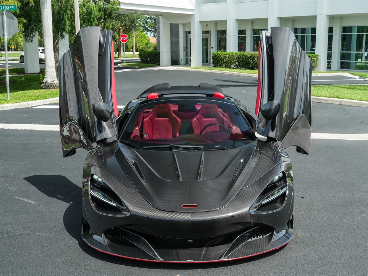 2022 McLaren 720S Spider   - Photo 6 - Bonita Springs, FL 34134