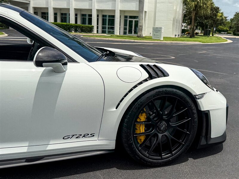 2018 Porsche 911 GT2 RS - Photo 60 - Bonita Springs, FL 34134