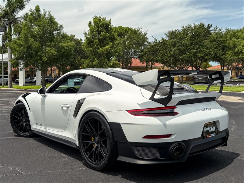 2018 Porsche 911 GT2 RS - Photo 41 - Bonita Springs, FL 34134