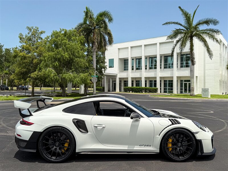 2018 Porsche 911 GT2 RS - Photo 58 - Bonita Springs, FL 34134