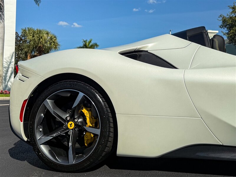 2024 Ferrari SF90 Spider - Photo 63 - Bonita Springs, FL 34134