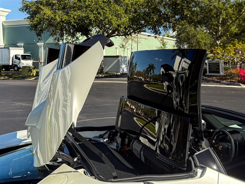 2024 Ferrari SF90 Spider - Photo 67 - Bonita Springs, FL 34134