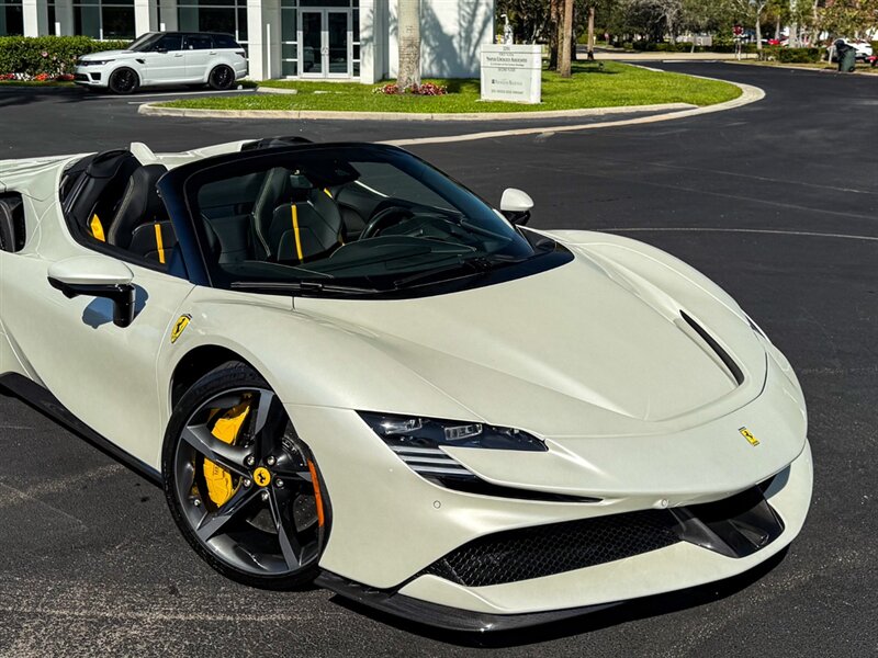 2024 Ferrari SF90 Spider - Photo 72 - Bonita Springs, FL 34134