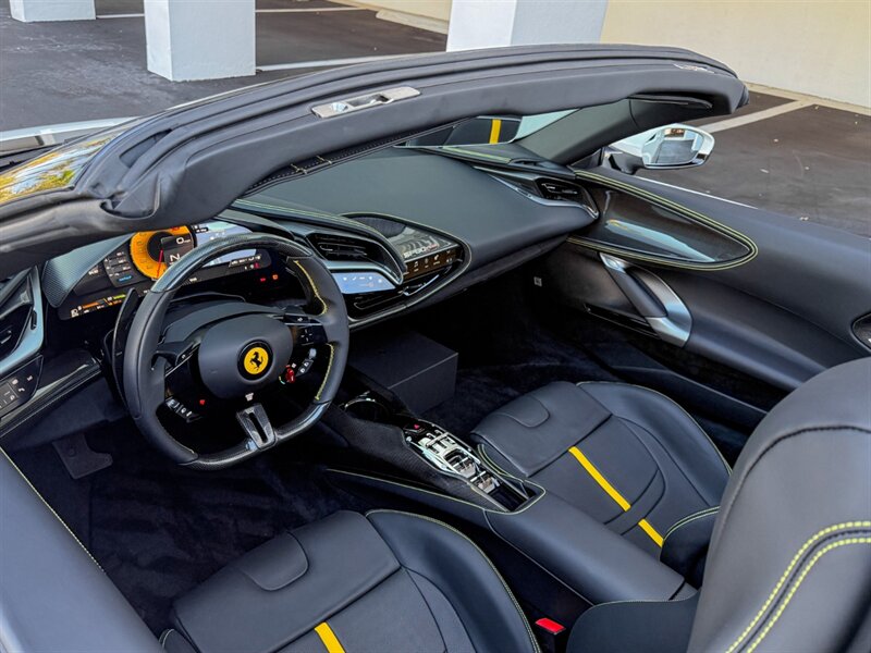 2024 Ferrari SF90 Spider  