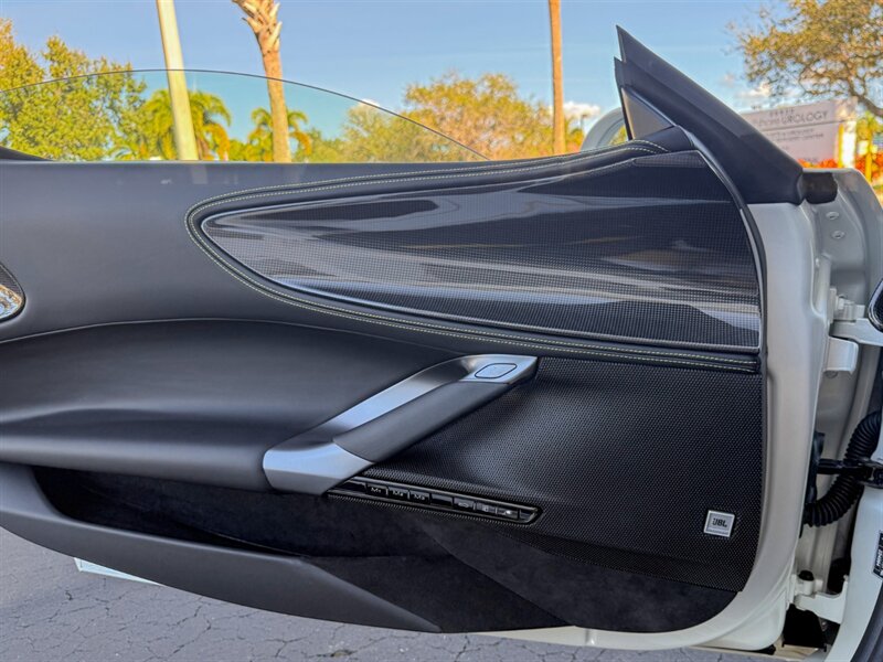 2024 Ferrari SF90 Spider - Photo 21 - Bonita Springs, FL 34134