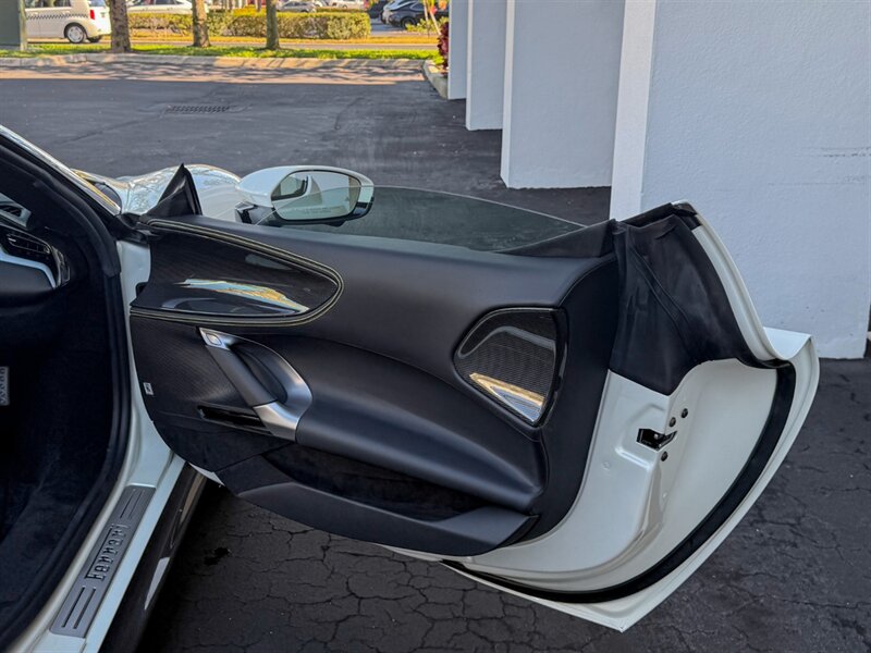 2024 Ferrari SF90 Spider - Photo 35 - Bonita Springs, FL 34134