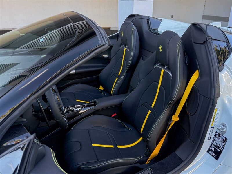 2024 Ferrari SF90 Spider - Photo 16 - Bonita Springs, FL 34134