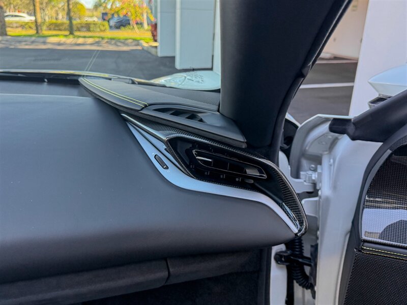 2024 Ferrari SF90 Spider - Photo 34 - Bonita Springs, FL 34134