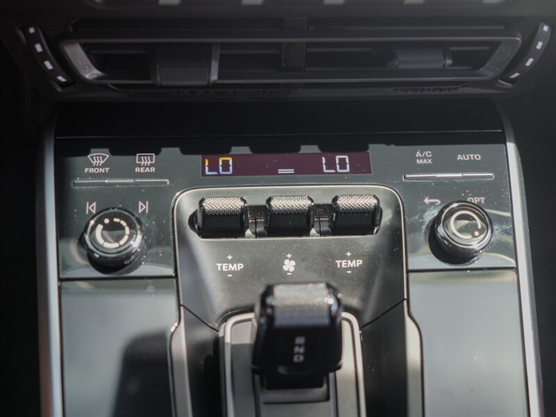 2022 Porsche 911 Turbo S   - Photo 17 - Bonita Springs, FL 34134