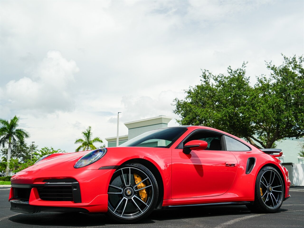 2022 Porsche 911 Turbo S photo 10