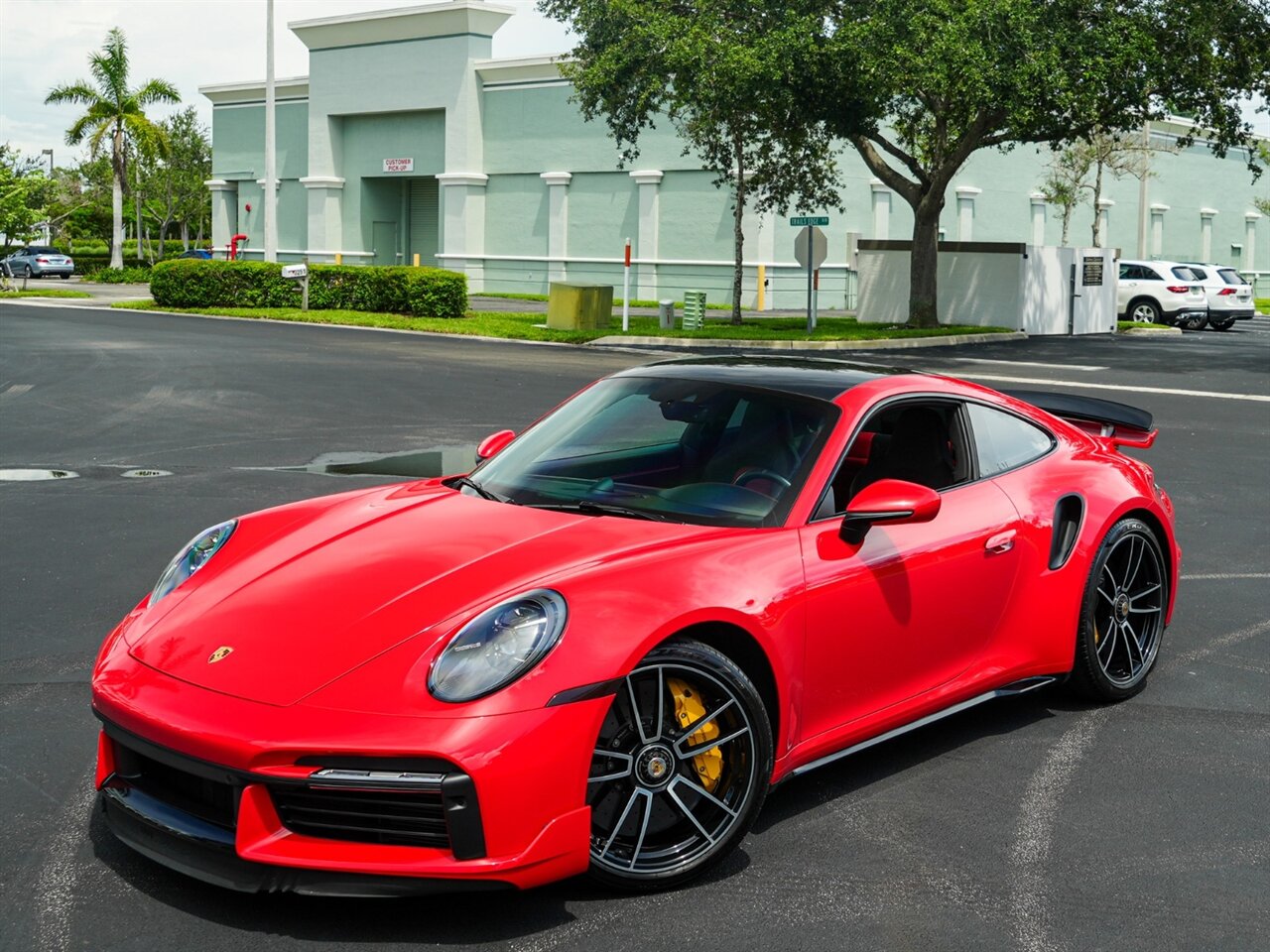 2022 Porsche 911 Turbo S photo 8