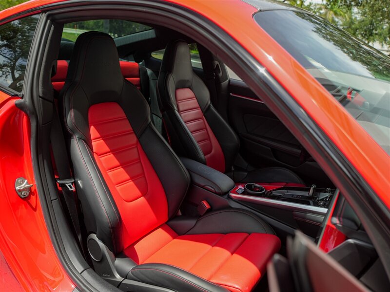 2022 Porsche 911 Turbo S   - Photo 34 - Bonita Springs, FL 34134